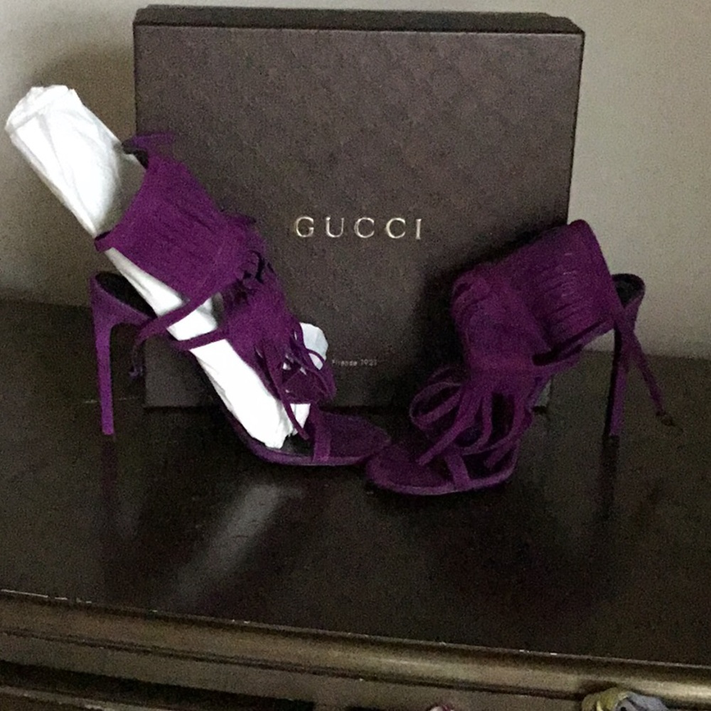 Gucci sandals